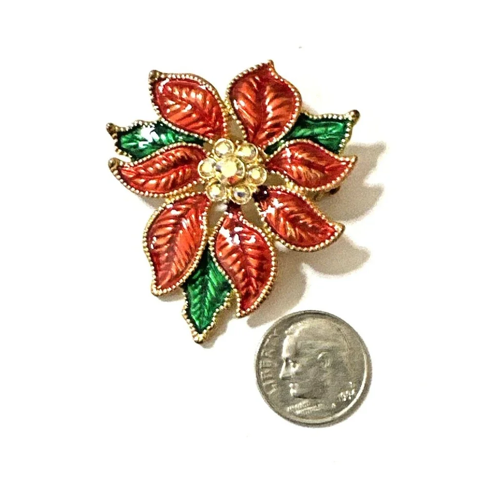 Vintage TC POINSETTIA Brooch Christmas Red Green Enamel 1.75